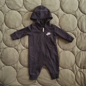 GUC Black Nike One-Piece Zip-Up Sweatsuit